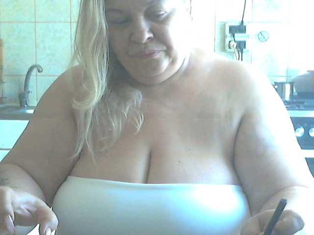 AriannaMilf live cam preview