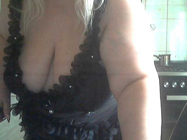 AriannaMilf live cam preview