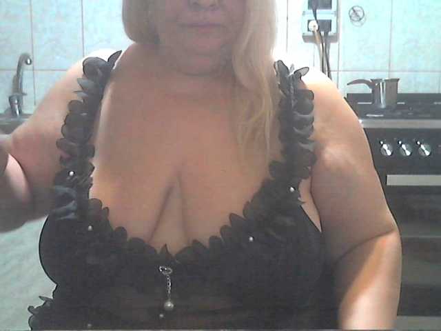AriannaMilf, en vivo ahora en BongaCams