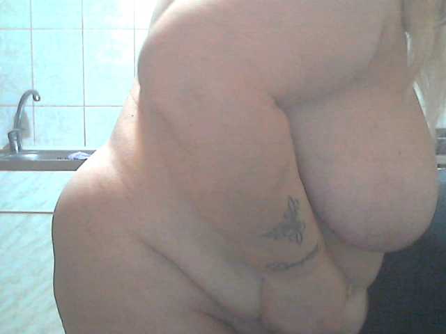 AriannaMilf live cam preview