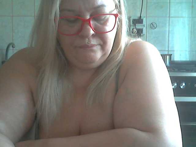 AriannaMilf live cam on BongaCams