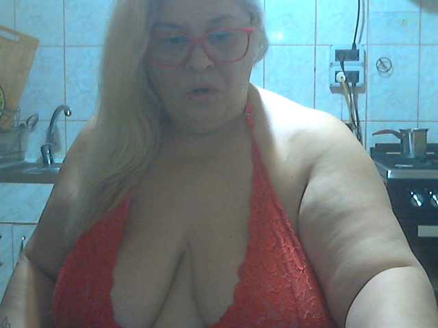 AriannaMilf live cam on BongaCams