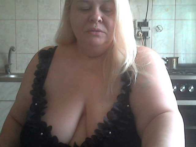 AriannaMilf, en vivo ahora en BongaCams