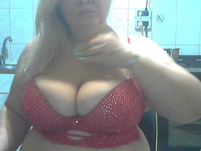 AriannaMilf live cam on BongaCams
