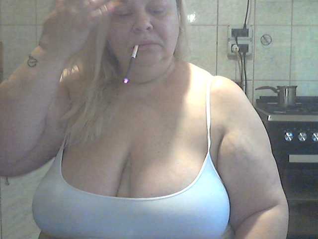 AriannaMilf live cam on BongaCams