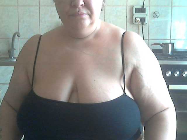 AriannaMilf live cam on BongaCams