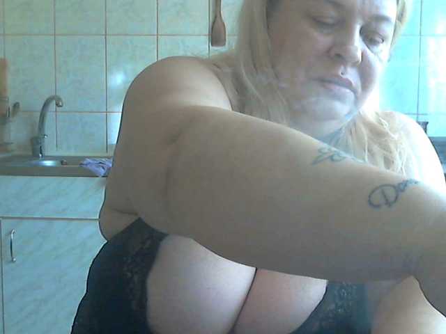 AriannaMilf live cam preview