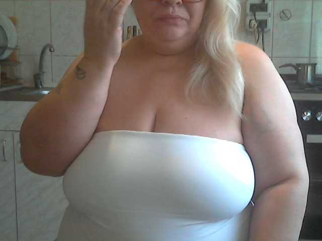 AriannaMilf live cam on BongaCams
