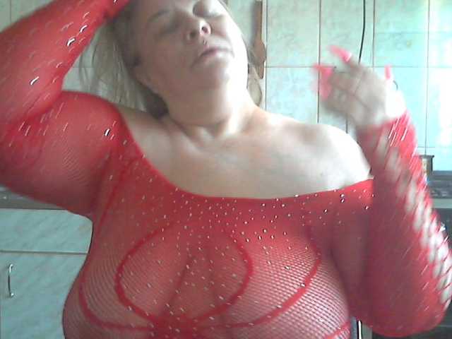 AriannaMilf's BongaCams show and profile