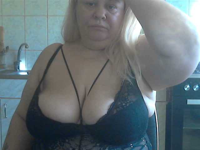 AriannaMilf live cam preview