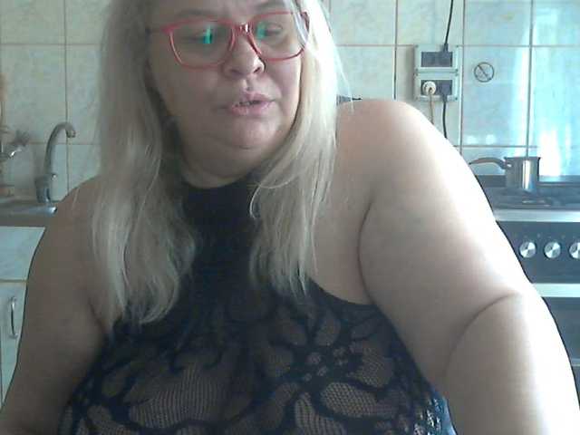 AriannaMilf live cam on BongaCams