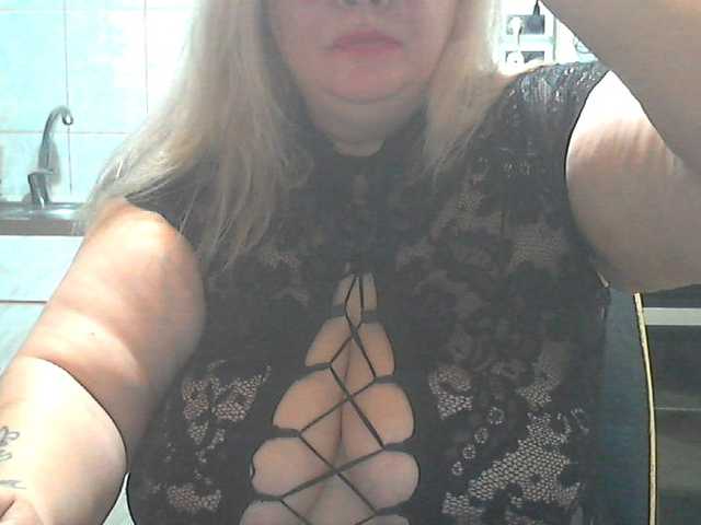 AriannaMilf live cam on BongaCams