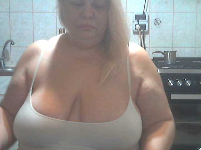 AriannaMilf live cam on BongaCams