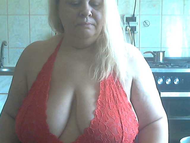 AriannaMilf, live now on BongaCams