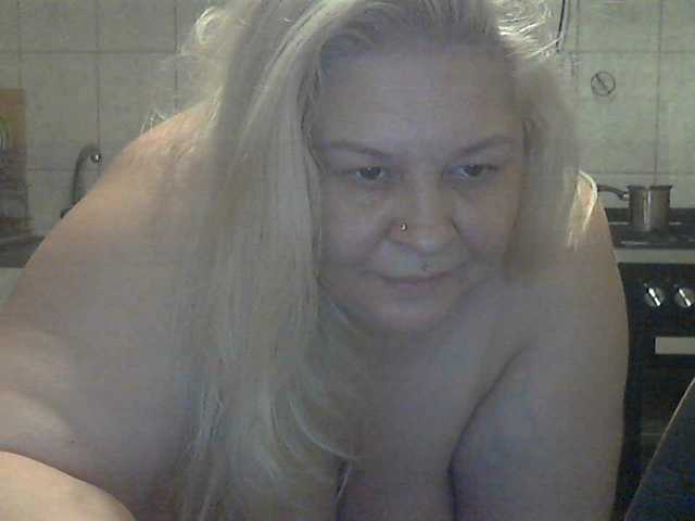 AriannaMilf live cam on BongaCams