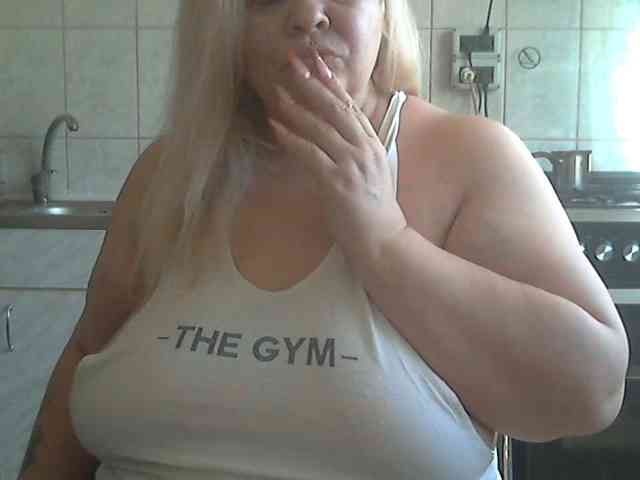 AriannaMilf webcam
