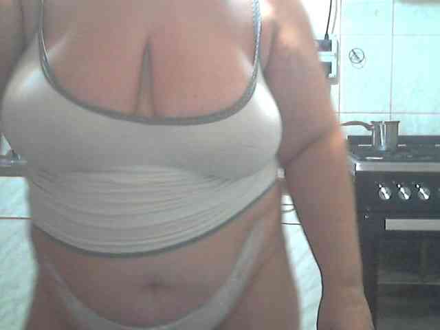 AriannaMilf webcam