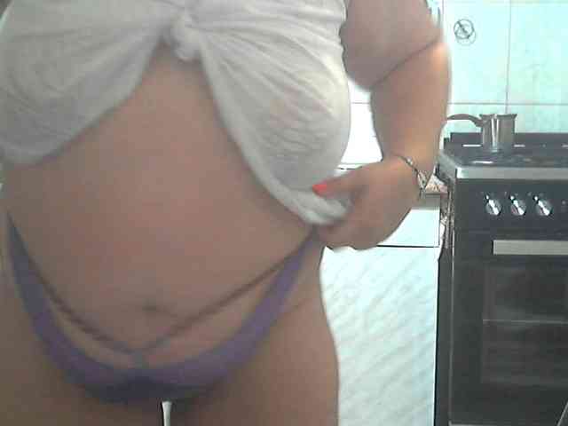 AriannaMilf webcam