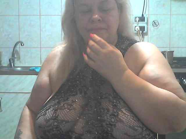 AriannaMilf webcam
