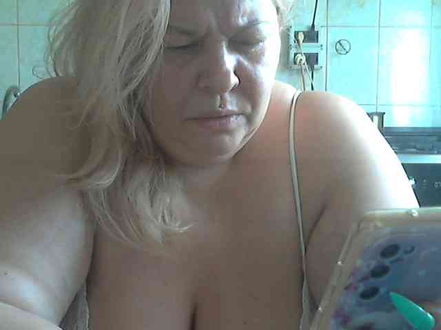 AriannaMilf webcam