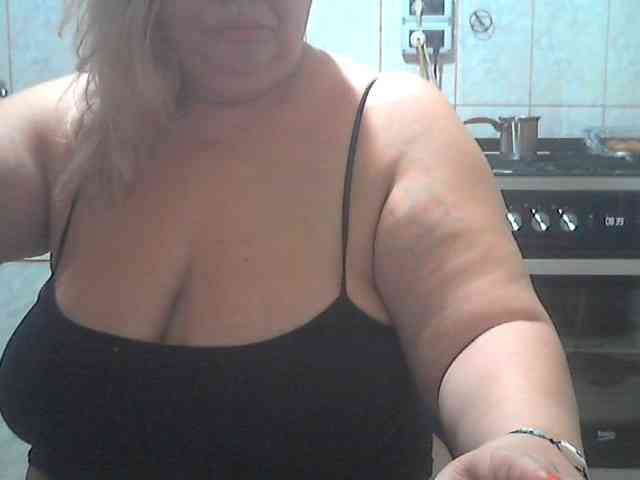 AriannaMilf webcam