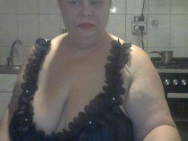 AriannaMilf webcam
