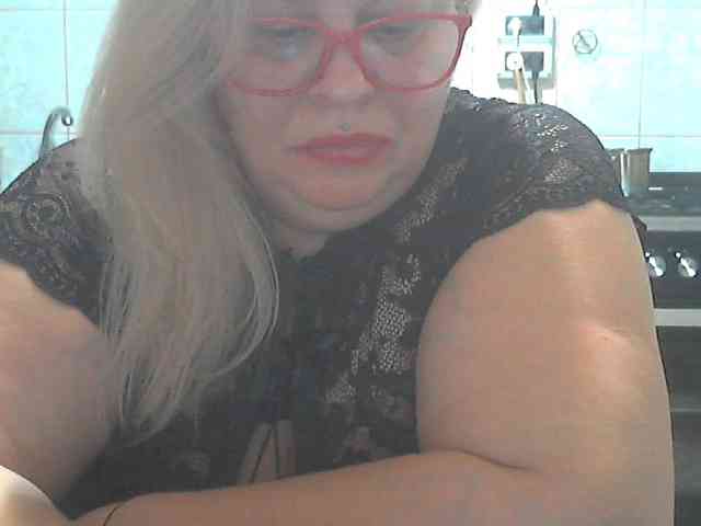 AriannaMilf webcam