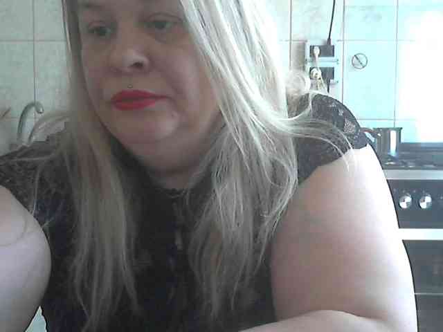 AriannaMilf webcam