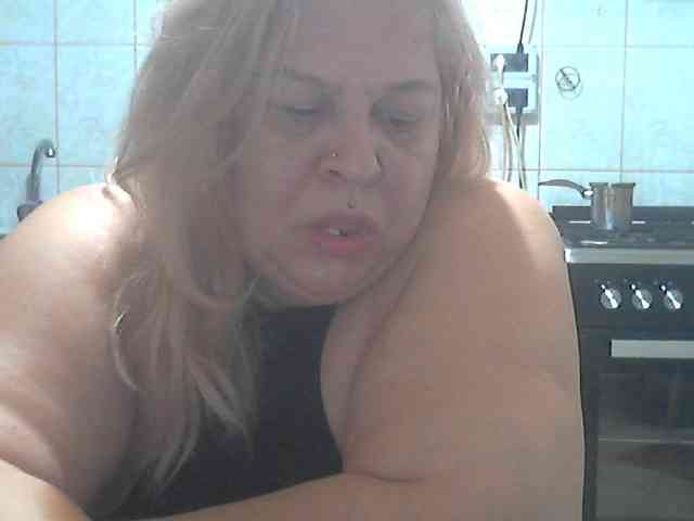 AriannaMilf webcam