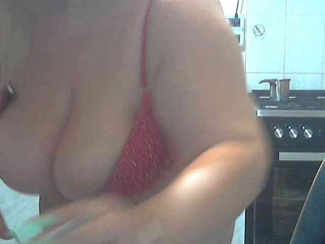 AriannaMilf webcam