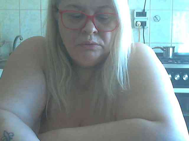 AriannaMilf webcam
