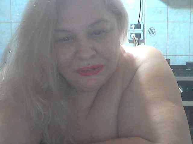 AriannaMilf webcam