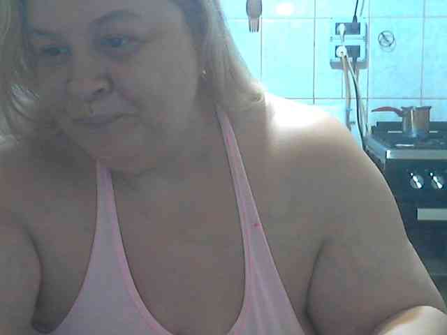 AriannaMilf webcam