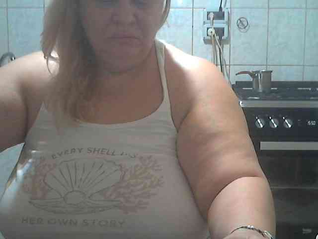 AriannaMilf webcam