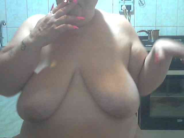 AriannaMilf webcam