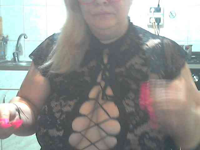 AriannaMilf webcam