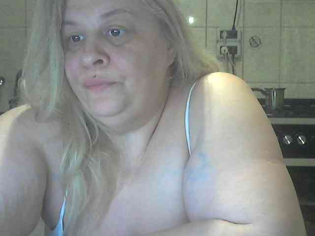 AriannaMilf webcam