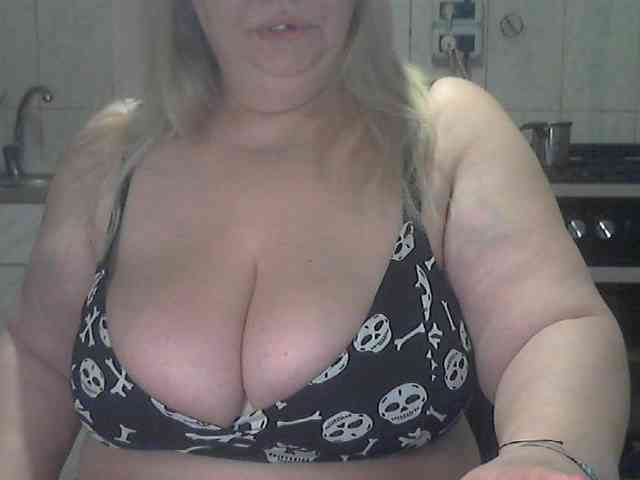 AriannaMilf webcam