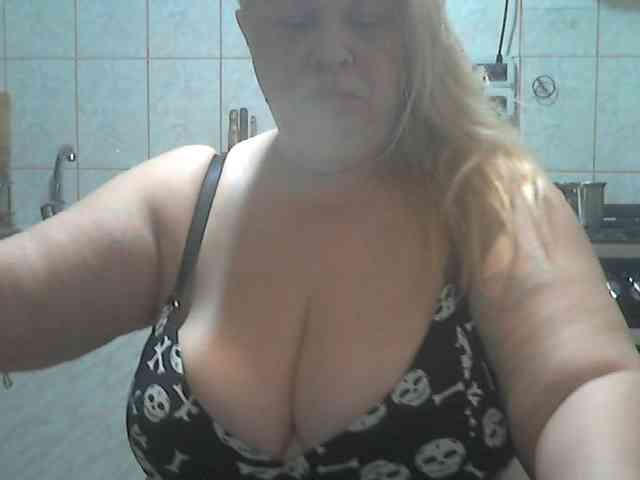 AriannaMilf webcam