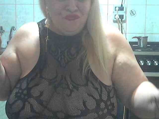 AriannaMilf webcam