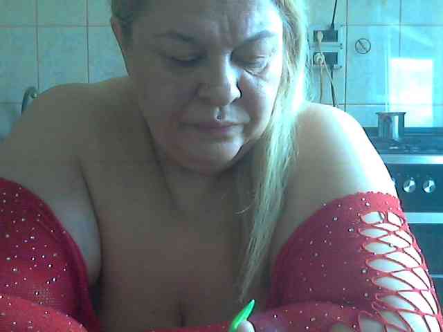 AriannaMilf webcam
