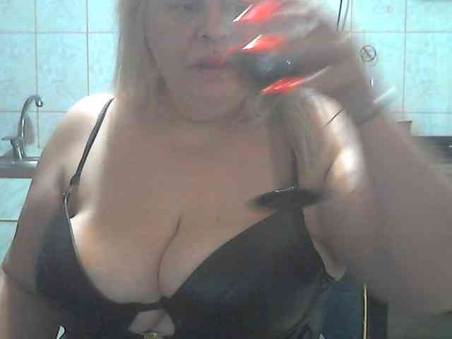AriannaMilf Live Webcam on BongaCams