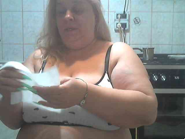 AriannaMilf webcam