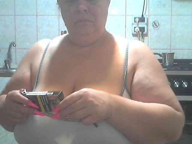 AriannaMilf webcam
