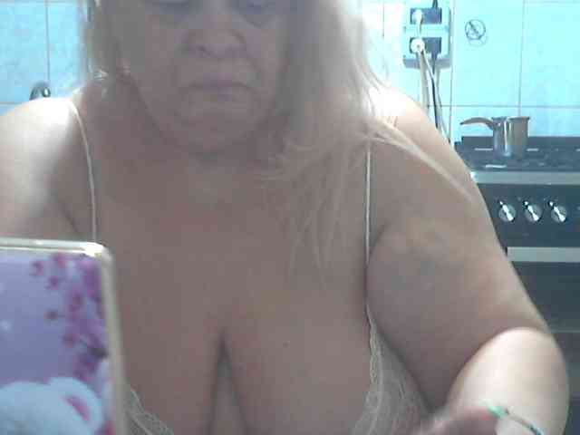 AriannaMilf webcam