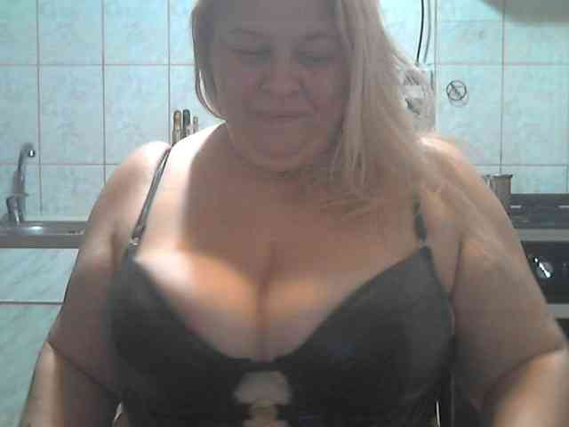 AriannaMilf webcam