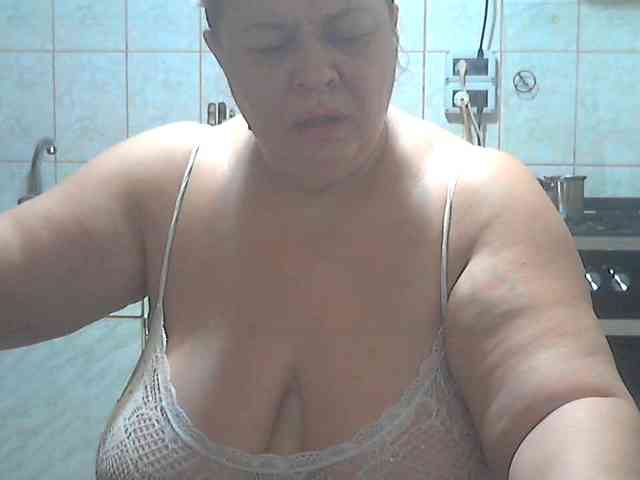 AriannaMilf webcam