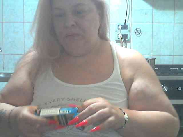 AriannaMilf webcam
