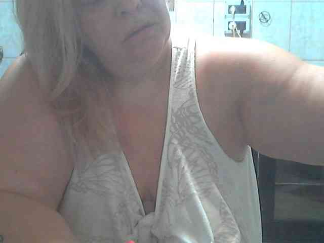 AriannaMilf webcam