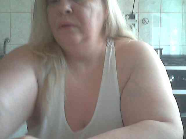 AriannaMilf webcam